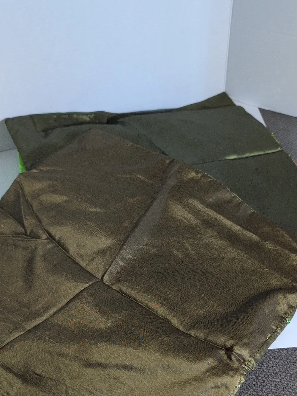 N/A elegant olive